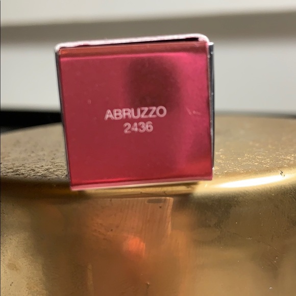 Lipgloss - Picture 2 of 3